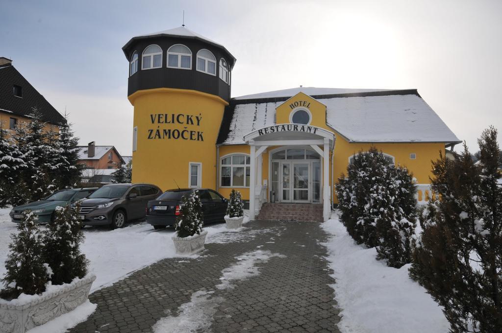 Pension Velický Zámoček Hotel Poprad Exterior foto