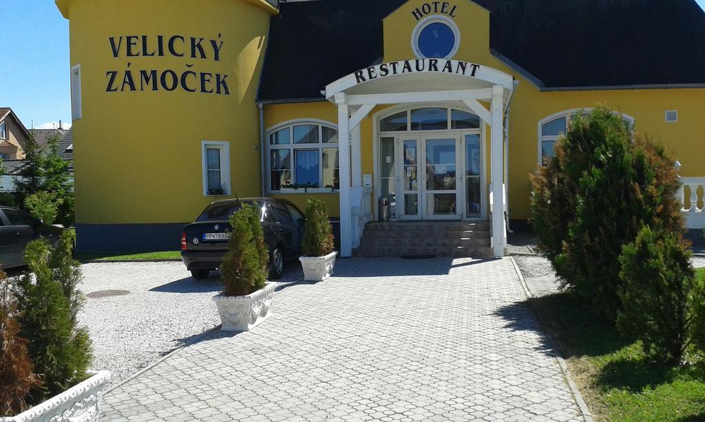 Pension Velický Zámoček Hotel Poprad Exterior foto